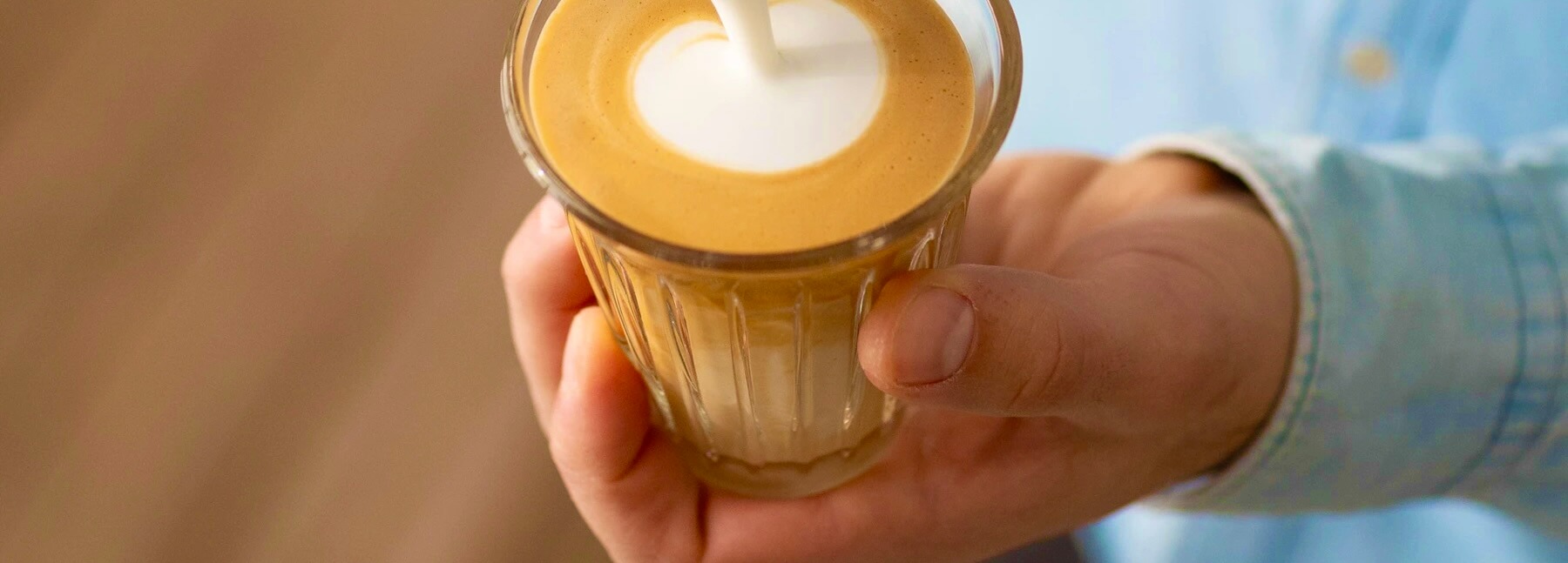 Kaffeestation mit frisch geröstetem Kaffee im Seminar- und Retreatzentrum Hof Pegasus